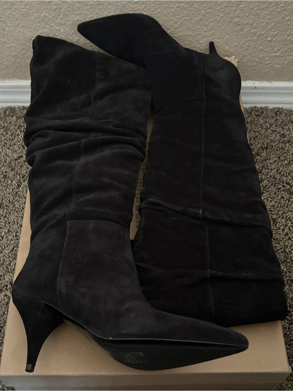 Steve Madden Women's Linger Suede Knee Hight Boots Size-7.5